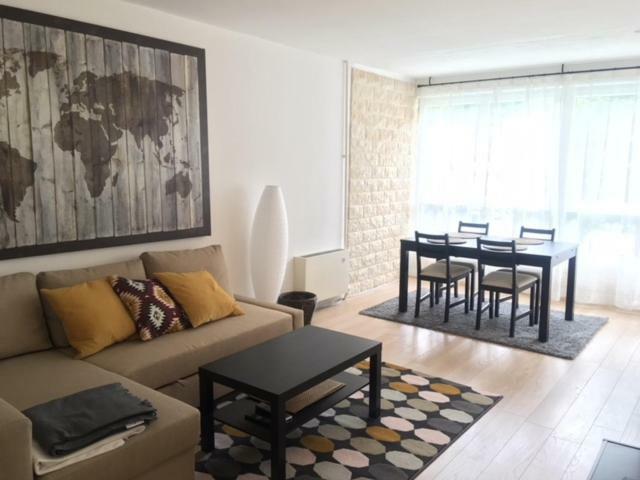 T2 Proche Paris Et Gare Tgv Massy Apartment Massy  Ngoại thất bức ảnh